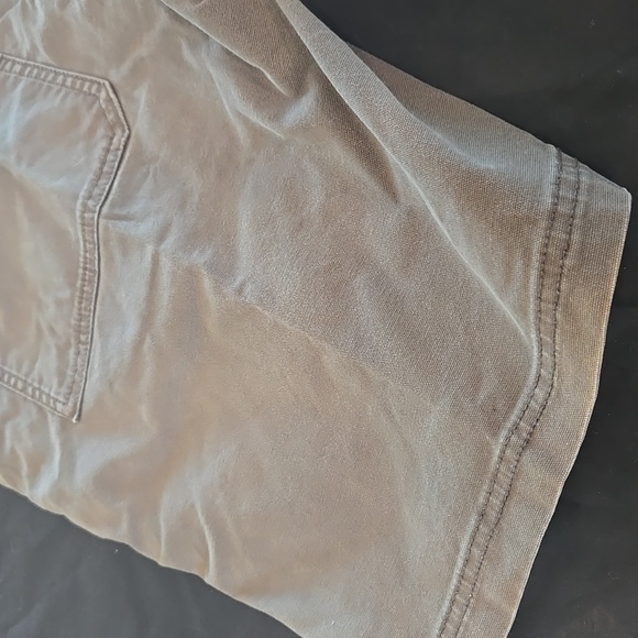 Coleman Gray Cargo Pants with Utilitarian Style - Picture 5 of 12